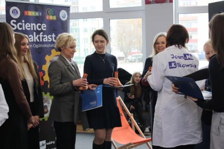 Wydział Farmaceutyczny CM UMK na IV Śniadaniu Naukowym u Nowakowskiego. Kliknij, aby powiększyć zdjęcie.